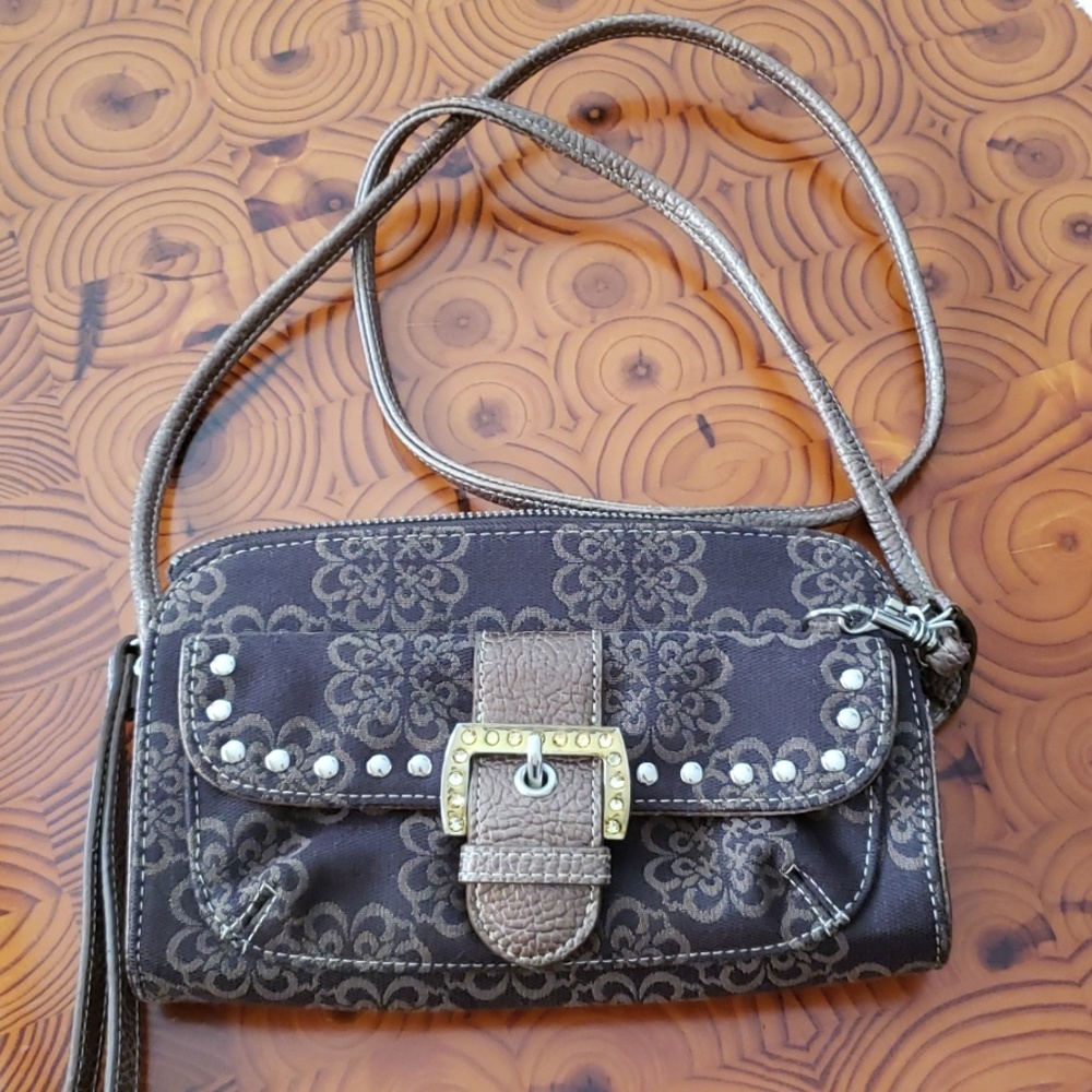 Cute clutch with shoulder strap